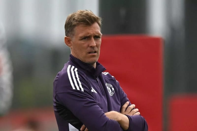 Fletcher sẽ phụ trách Man United tại Turf Moor